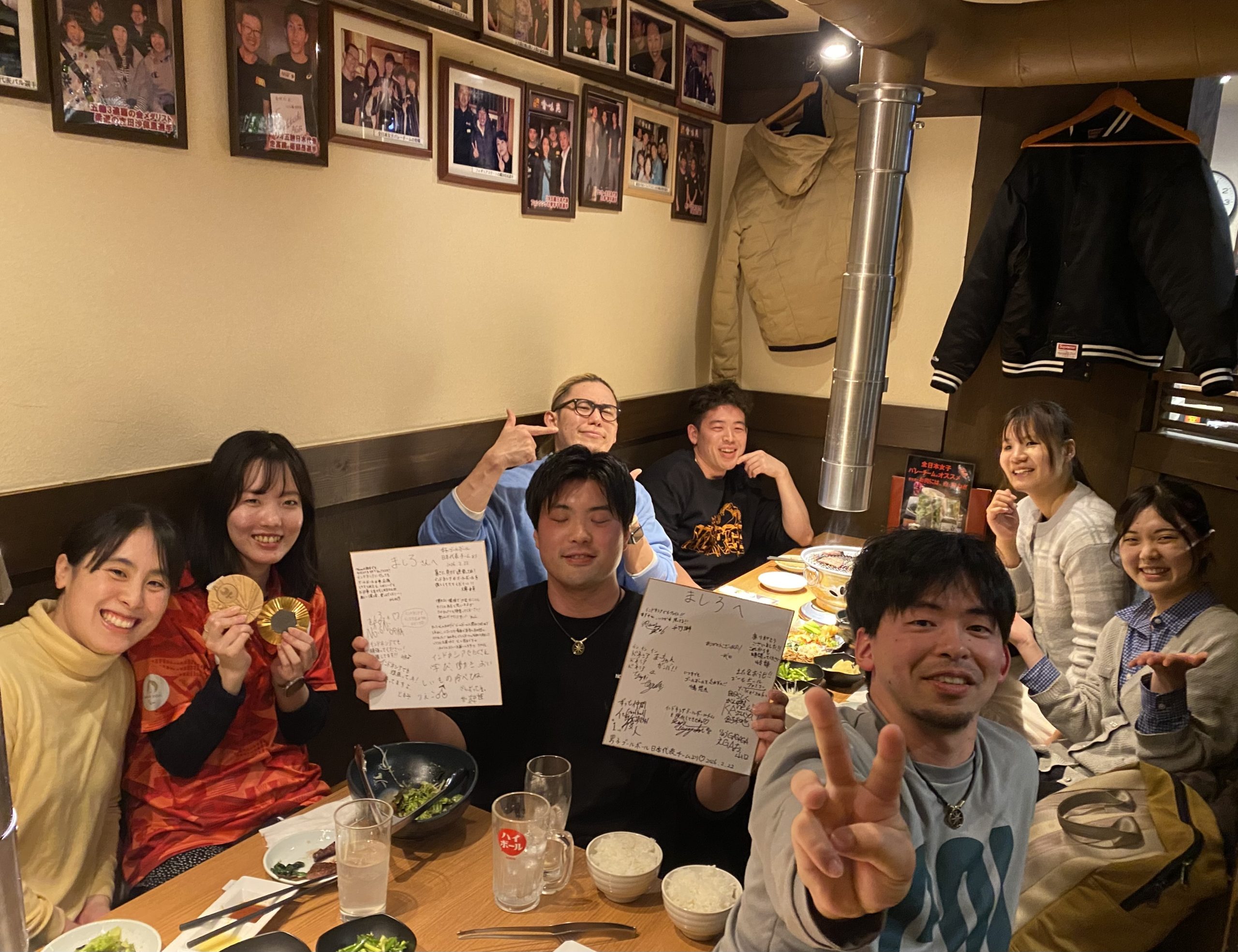 金メダリストゴールボール日本代表のご再来店時の記念写真